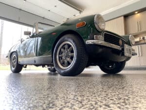 Green car on OGI floor