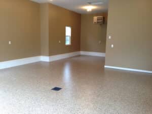 Nicely finished garage, OGI