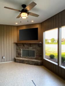 OGI floor with fireplace and tv